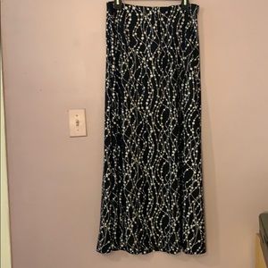 Robert Louis long black skirt size large